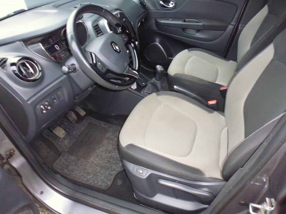 Renault Captur 0,9 TCe 90 Authentique 5d