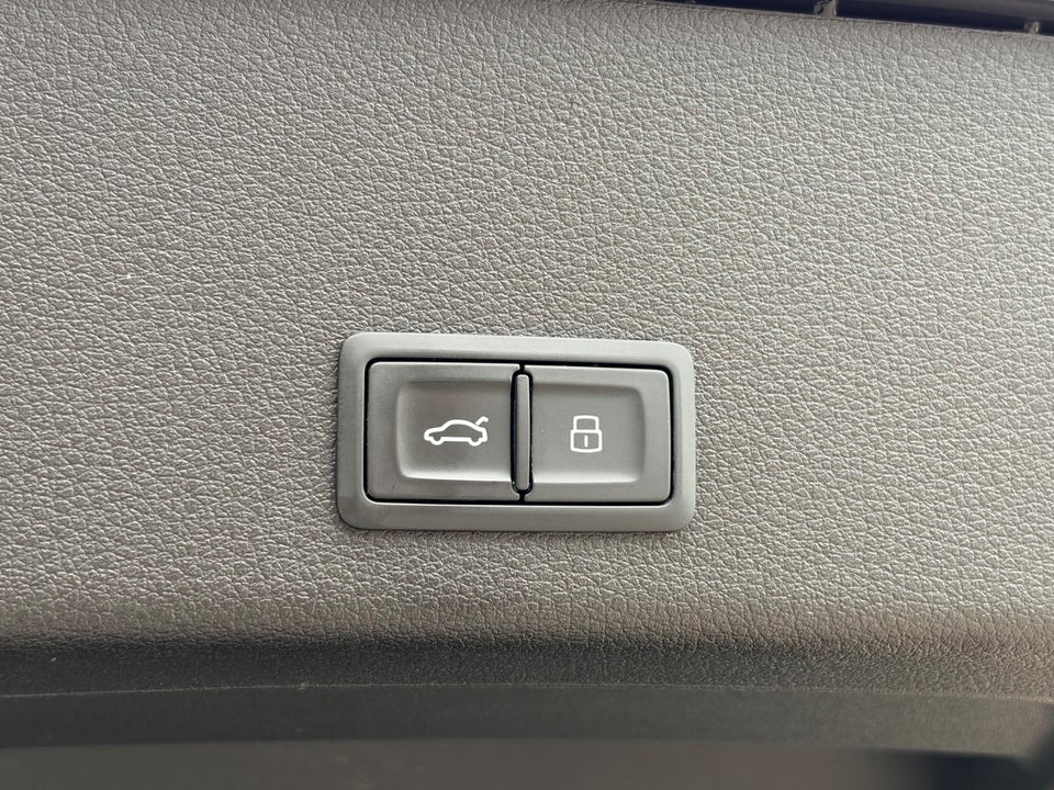 Audi e-tron 55 Advanced Prestige quattro 5d