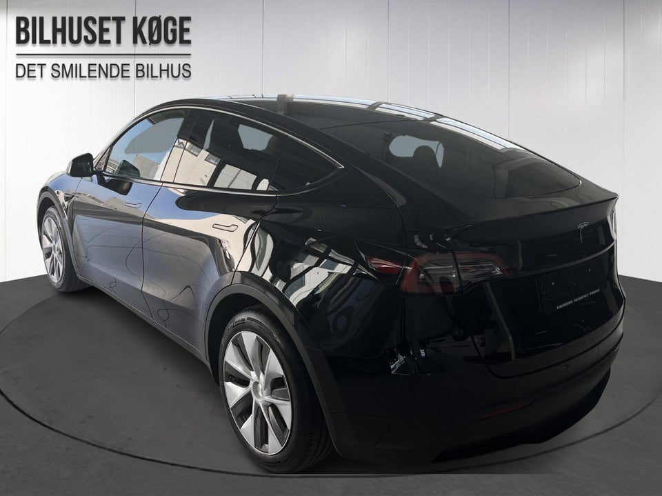 Tesla Model Y RWD 5d
