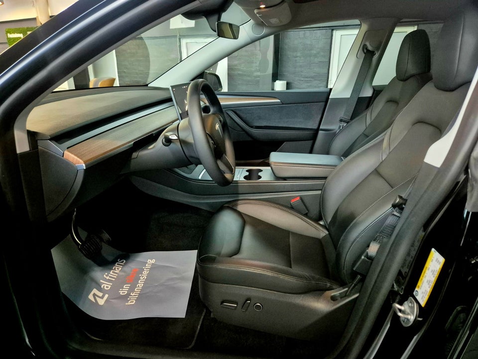 Tesla Model Y Long Range RWD 5d
