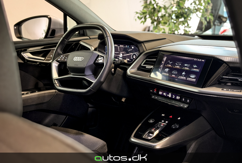 Audi Q4 e-tron 40 Attitude 5d