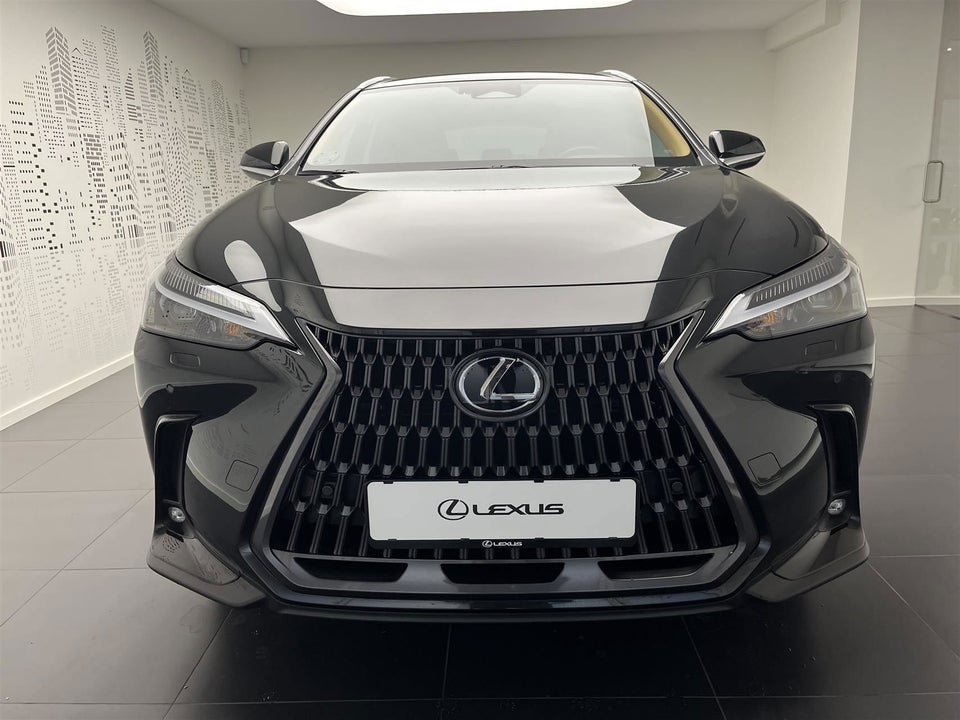 Lexus NX450h+ 2,5 Business+ aut. AWD 5d