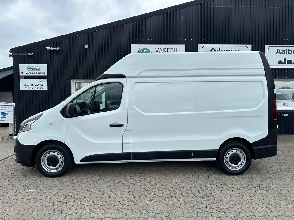 Renault Trafic T29 2,0 dCi 145 L2H2