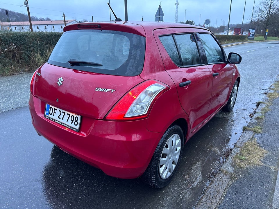 Suzuki Swift 1,2 GA 5d