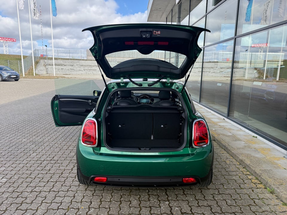 MINI Cooper SE Maximise 3d