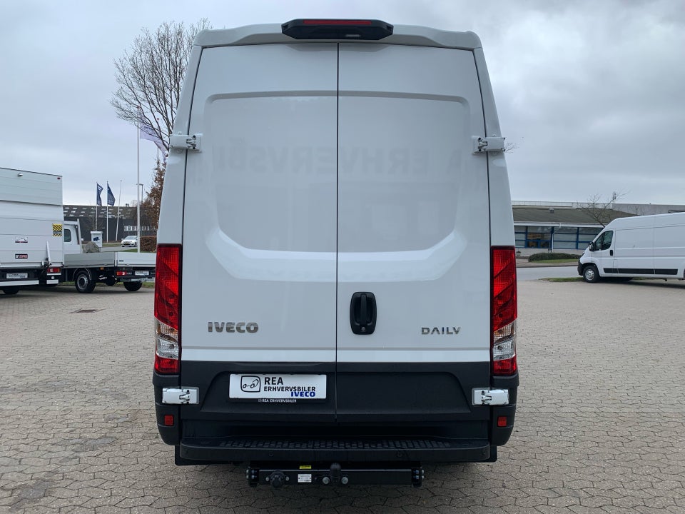 Iveco Daily 3,0 35S18 12m³ Van AG8