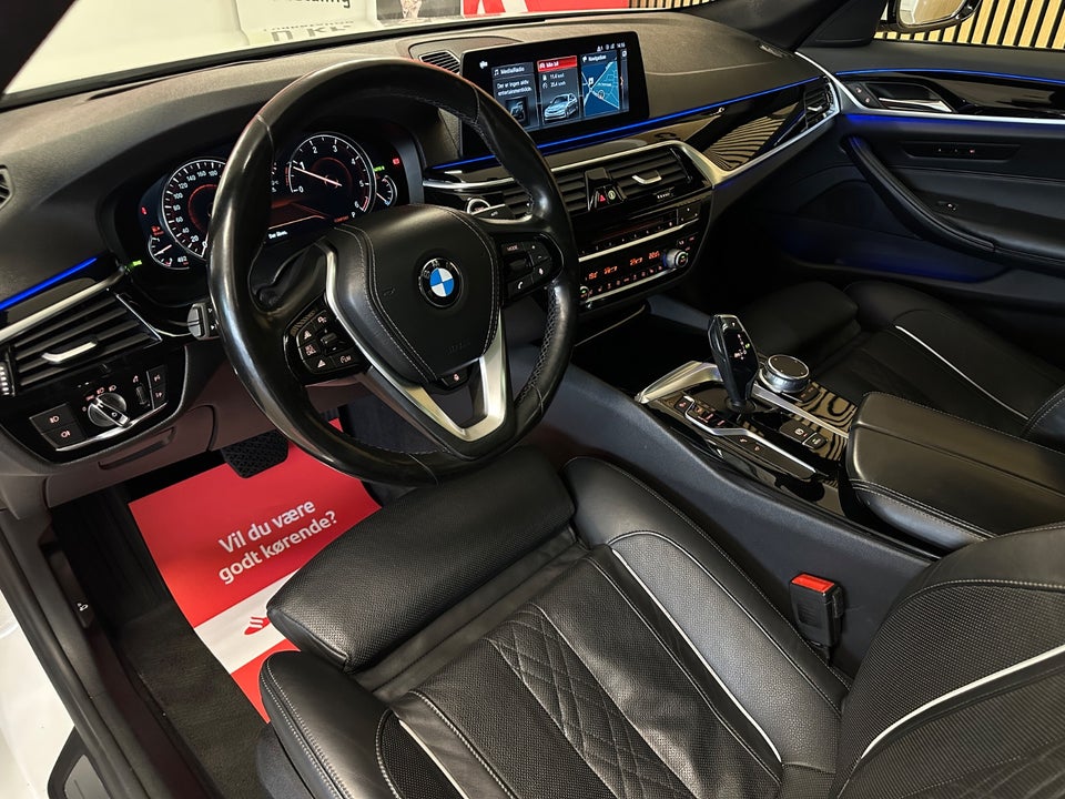 BMW 530d 3,0 Sport Line xDrive aut. 4d