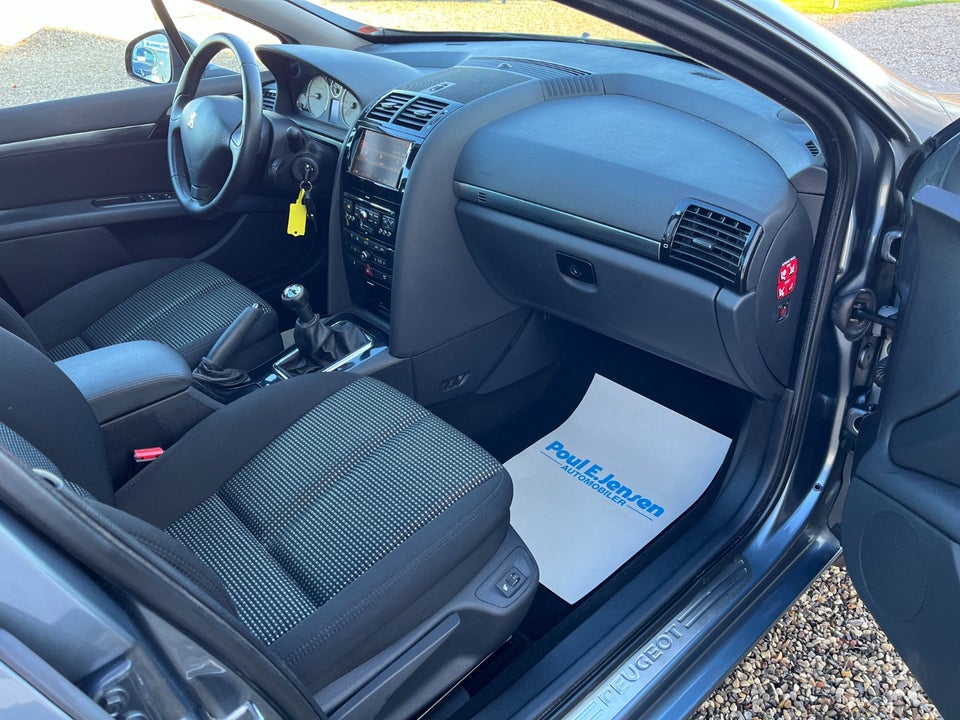 Peugeot 407 1,6 HDi 110 Premium SW 5d