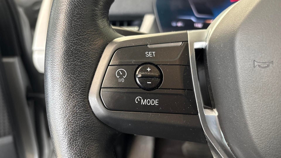 BMW iX1 xDrive30 X-Line 5d