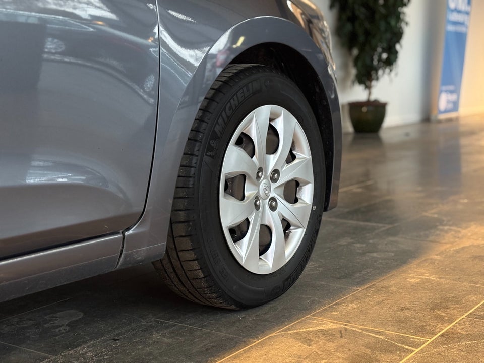 Hyundai i20 1,25 Trend 5d