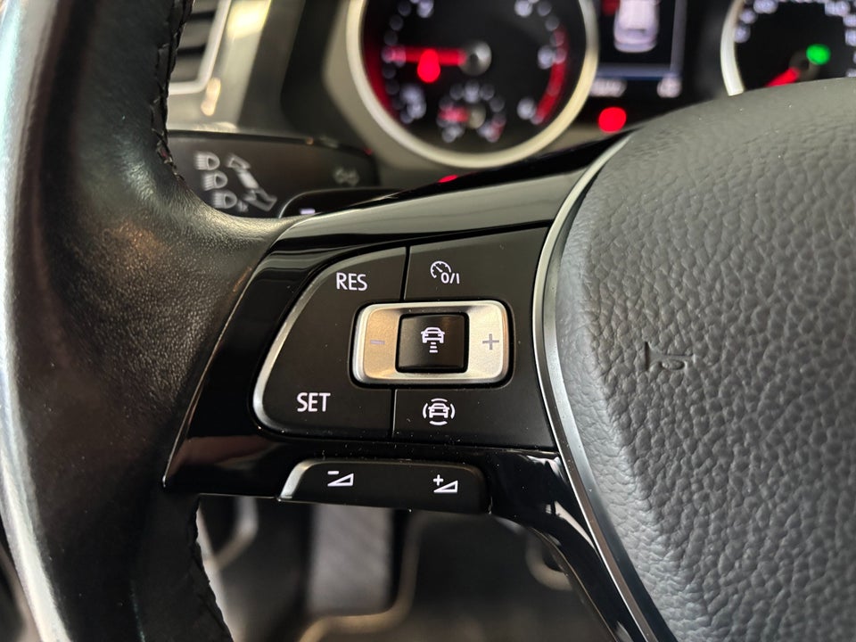 VW Tiguan 2,0 TDi 150 Comfortline DSG 5d