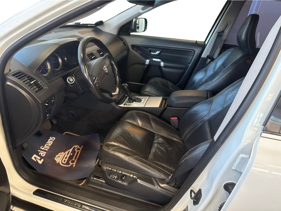 Volvo XC90 2,4 D5 200 R-Design aut. AWD 7prs 5d