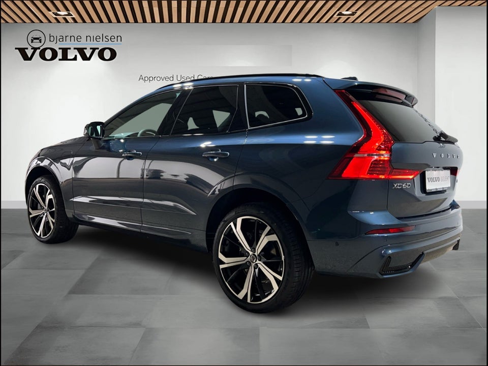 Volvo XC60 2,0 T6 ReCharge Ultimate Dark aut. AWD 5d