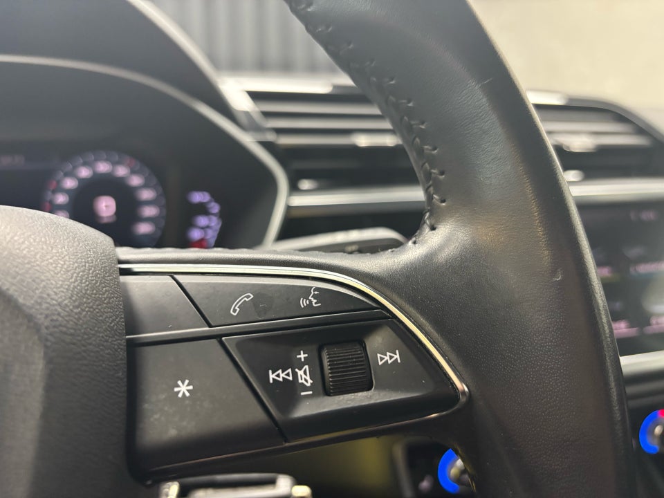 Audi Q3 35 TFSi S-tr. 5d