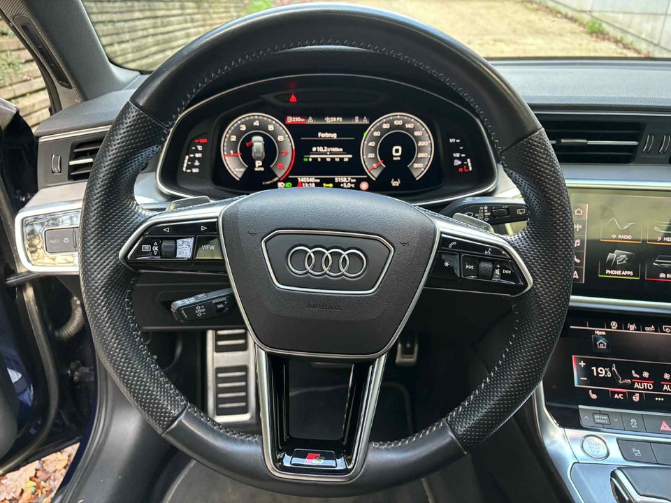 Audi A6 45 TFSi Avant S-tr. 5d