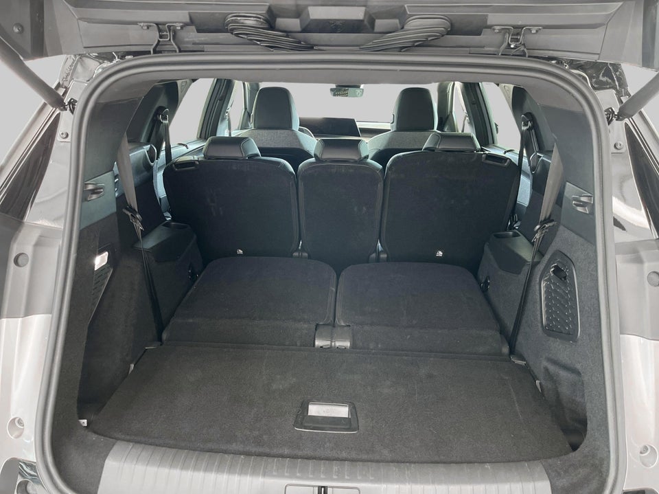 Peugeot e-5008 77 GT 7prs 5d
