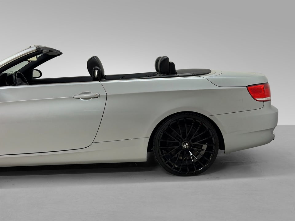 BMW 335i 3,0 Cabriolet aut. 2d