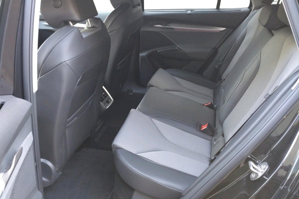 Skoda Enyaq 85 iV Premium 5d