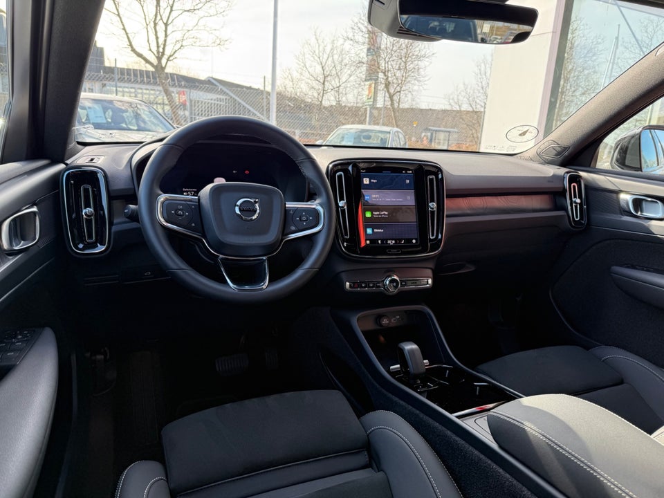 Volvo XC40 P8 ReCharge Twin Plus 5d