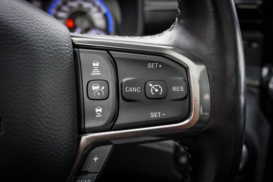 Dodge RAM 1500 5,7 V8 Hemi Limited aut. 4d