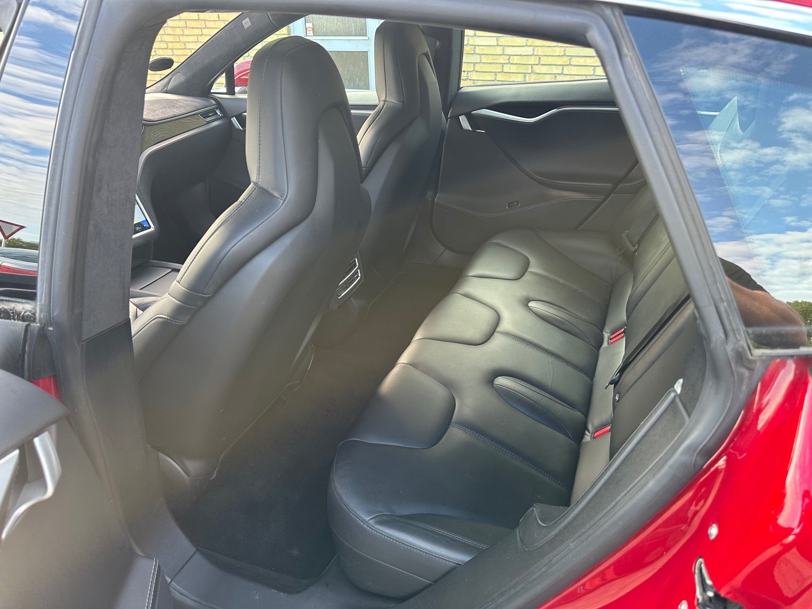 Tesla Model S 85D 385ch 4x4 - Supercharge gratuite - Soh 92.2 % - Suspension pneumatique neuve - CCS amélioré