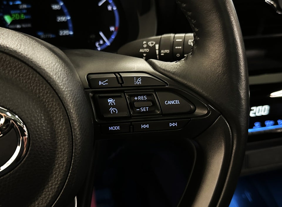 Toyota Yaris Cross 1,5 Hybrid Active e-CVT 5d
