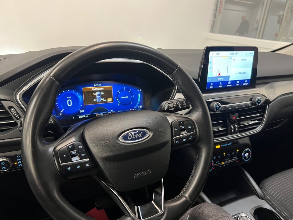 Ford Kuga 1,5 EcoBlue Titanium aut. Van 5d