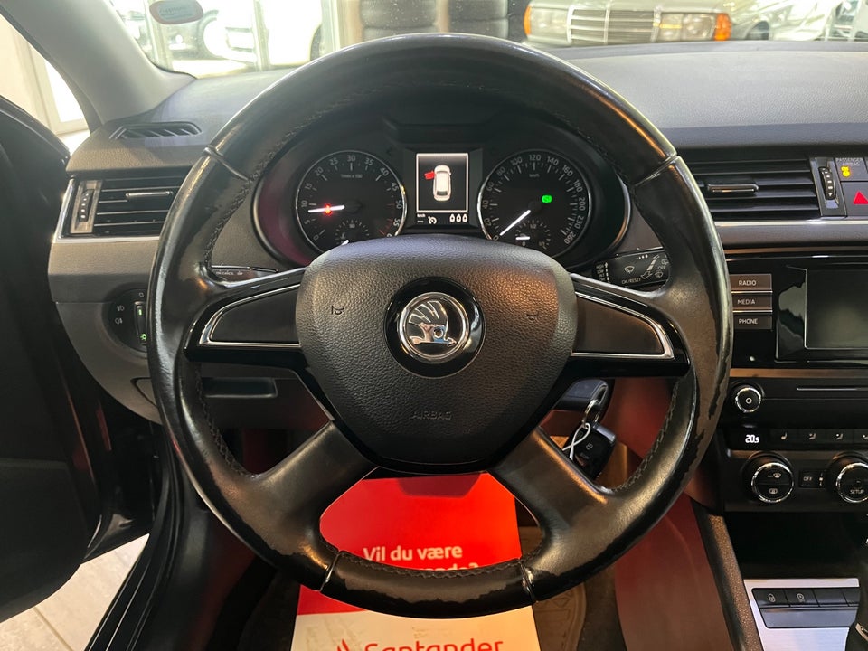 Skoda Octavia 2,0 TDi 150 Ambition DSG 5d