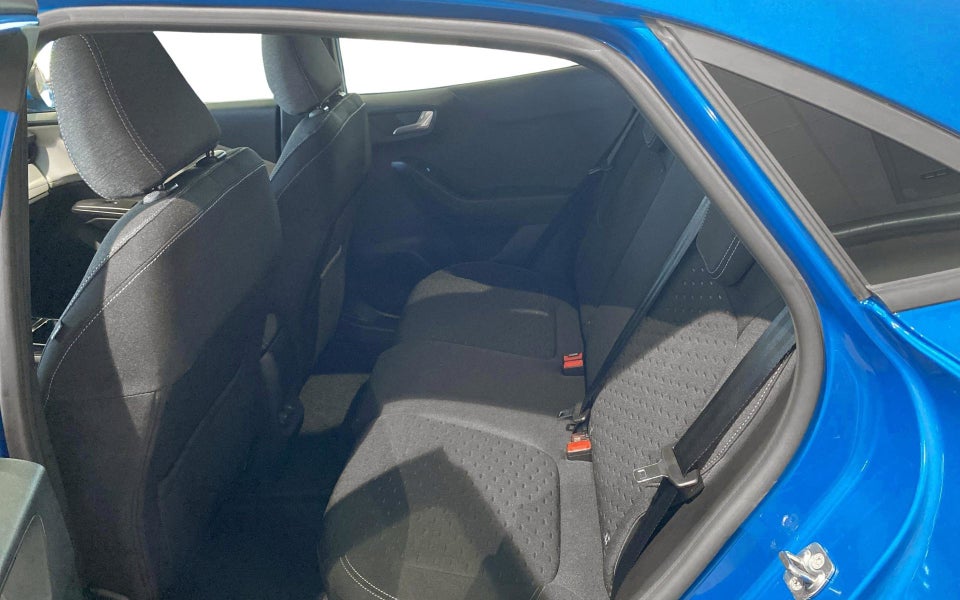 Ford Puma 46 Gen-E Select 5d