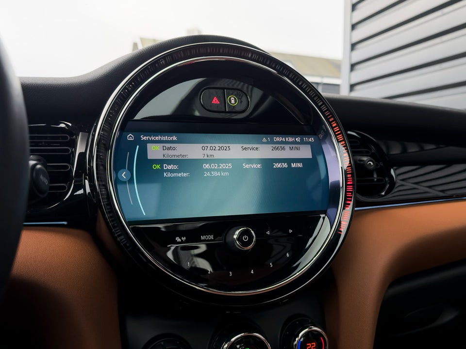 MINI Cooper SE Classic Trim 3d