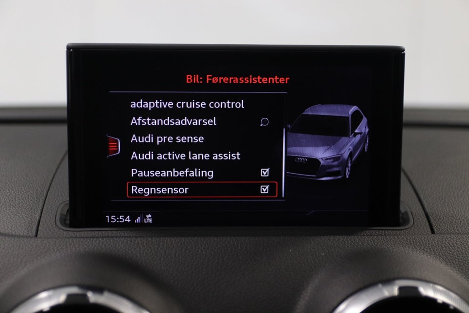 Audi A3 40 TFSi e Design Sportback S-tr. 5d