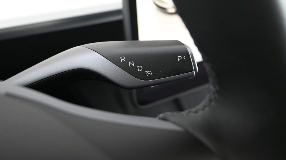 Tesla Model Y Performance AWD 5d