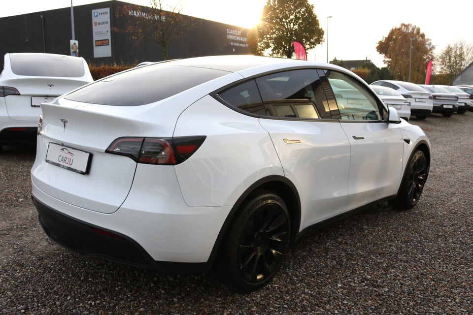 Tesla Model Y RWD 5d