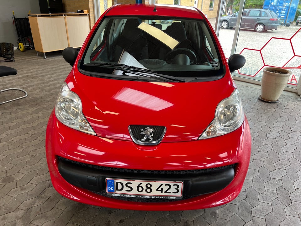 Peugeot 107 1,0 Urban 3d