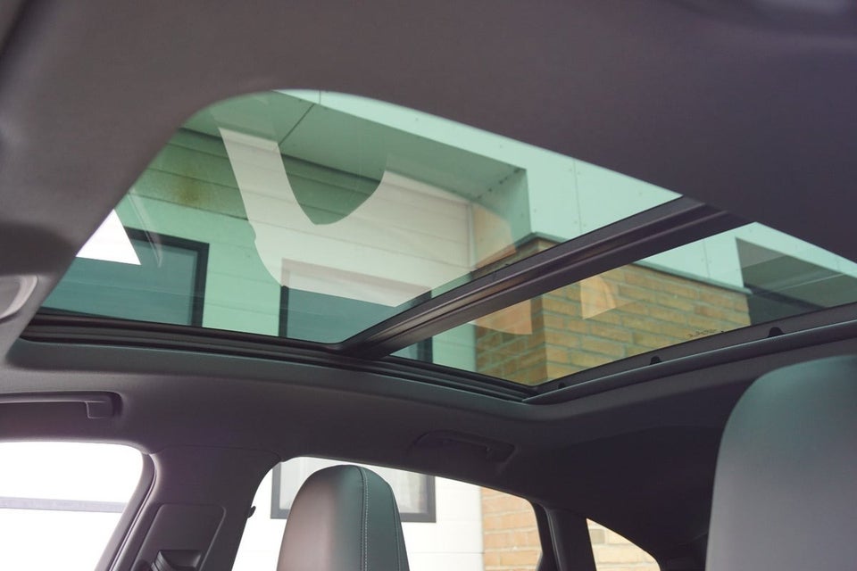 Audi e-tron 55 S-line Sportback quattro 5d