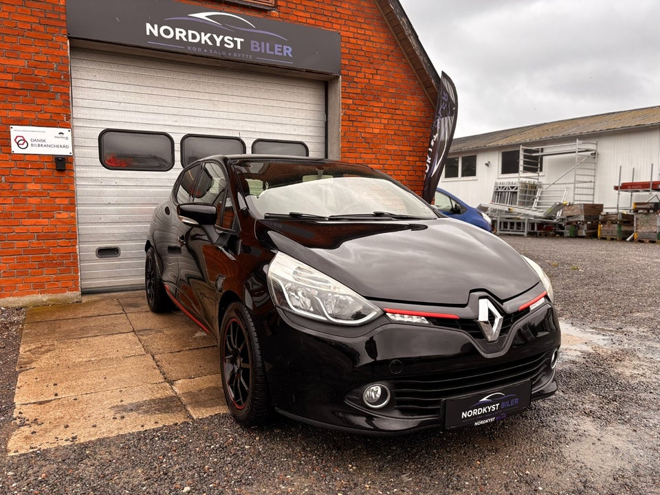 Renault Clio IV 0,9 TCe 90 Expression 5d