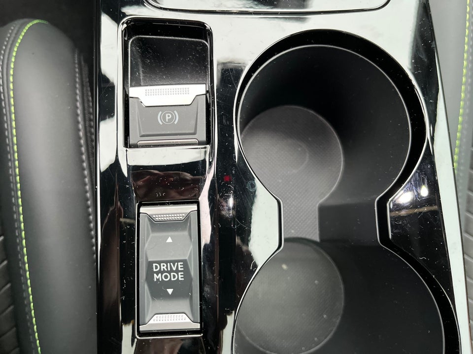Peugeot e-208 54 GT Pack 5d