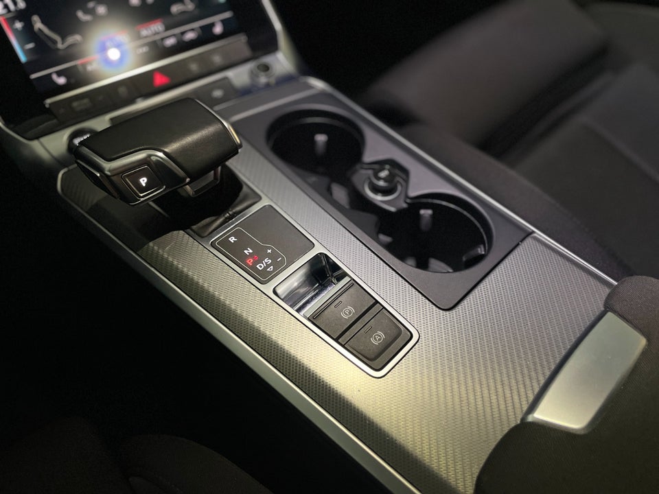 Audi A6 50 TFSi e Sport Prestige Avant quattro S-tr. 5d