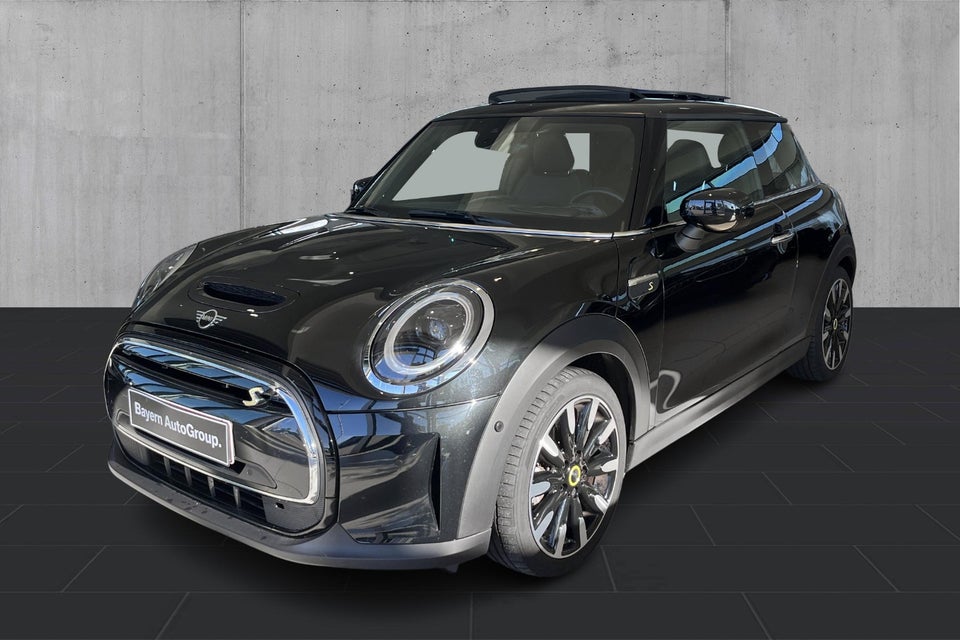 MINI Cooper SE Maximise 3d