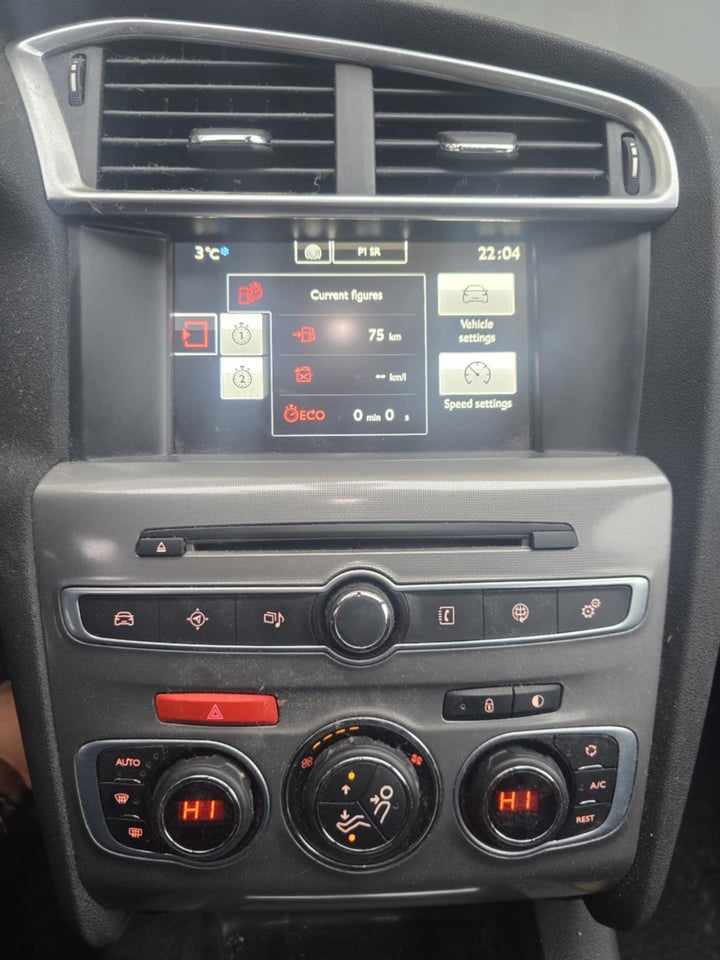 Citroën C4 1,6 BlueHDi 100 Feel 5d