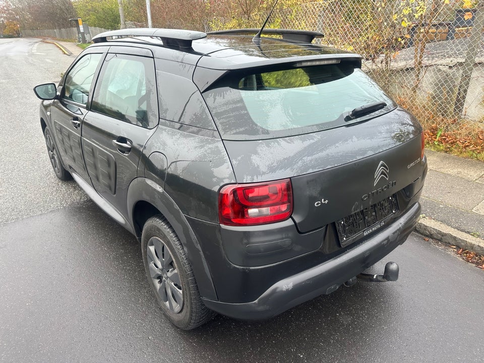 Citroën C4 Cactus 1,6 BlueHDi 100 Feel Van 5d