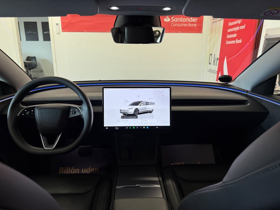 Tesla Model 3 Long Range AWD 4d
