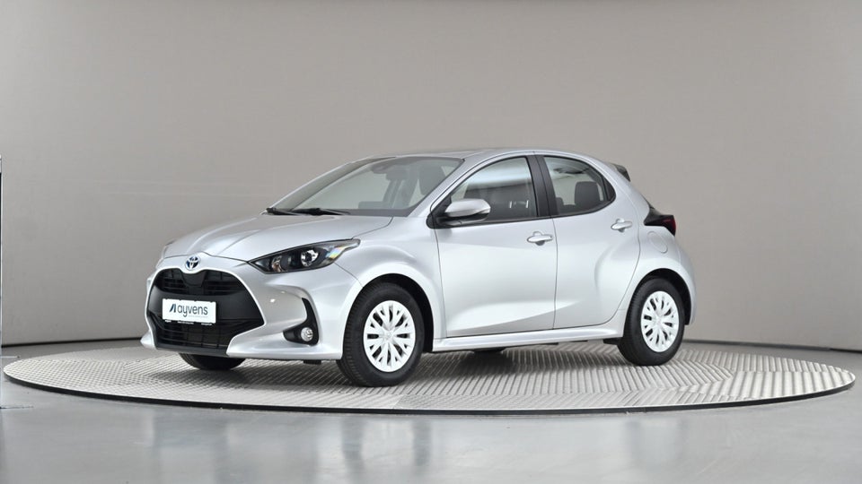 Toyota Yaris 1,5 Hybrid H3 e-CVT 5d