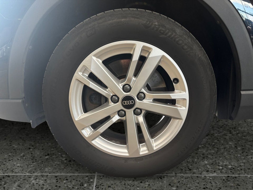 Audi Q3 45 TFSi e Attitude plus S-tr. 5d