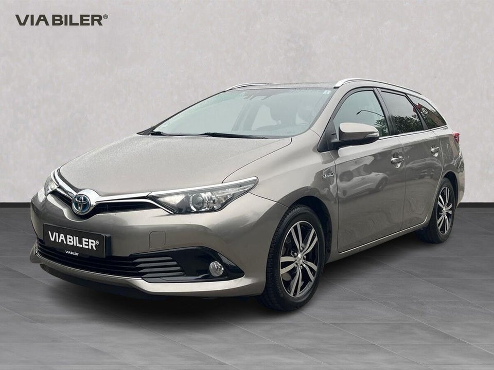 Toyota Auris 1,8 Hybrid H2 Comfort Touring Sports CVT 5d