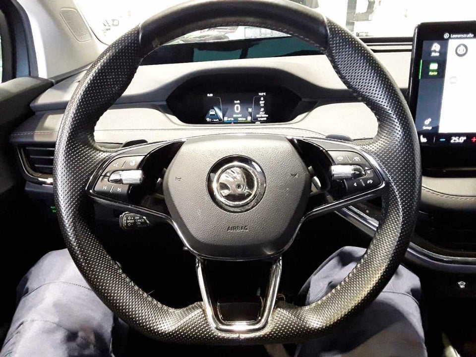 Skoda Enyaq 80 iV Plus Suite 5d