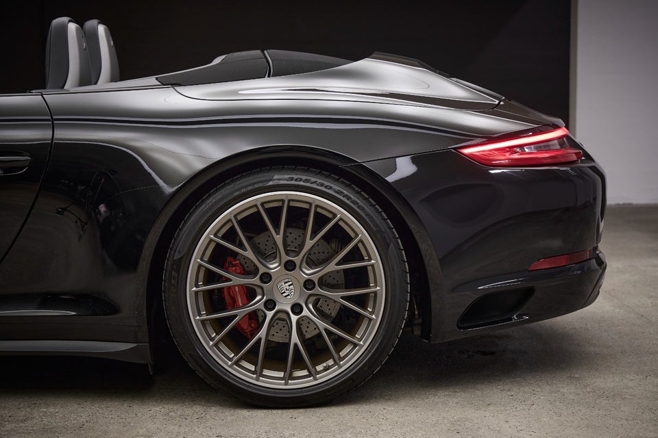 Porsche 911 Carrera 4S 3,0 Cabriolet PDK 2d