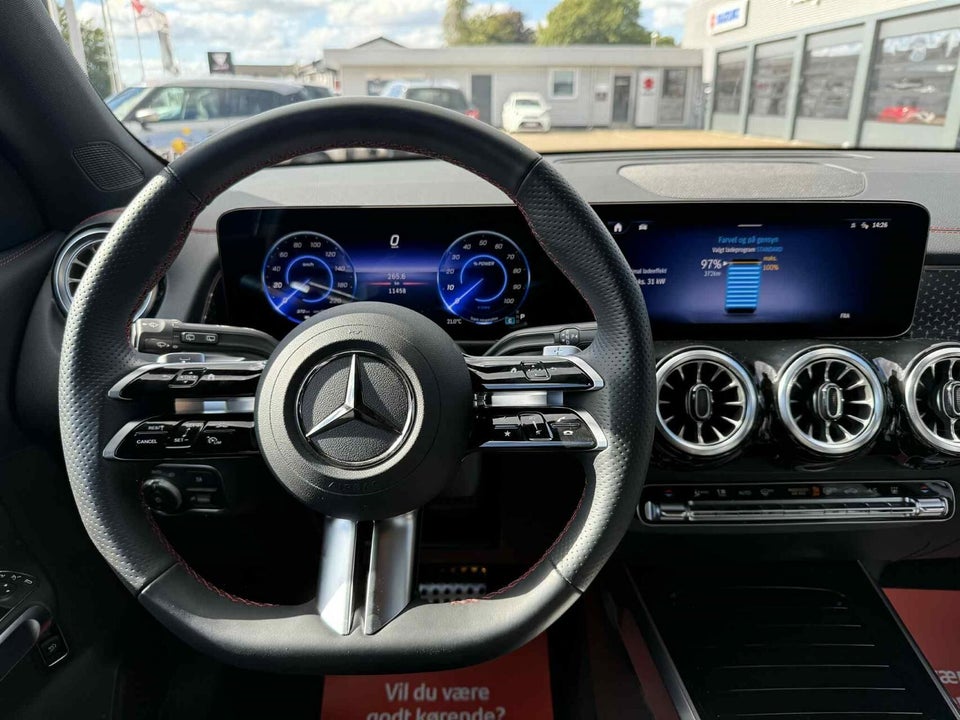 Mercedes EQB300 AMG Line 4Matic 5d