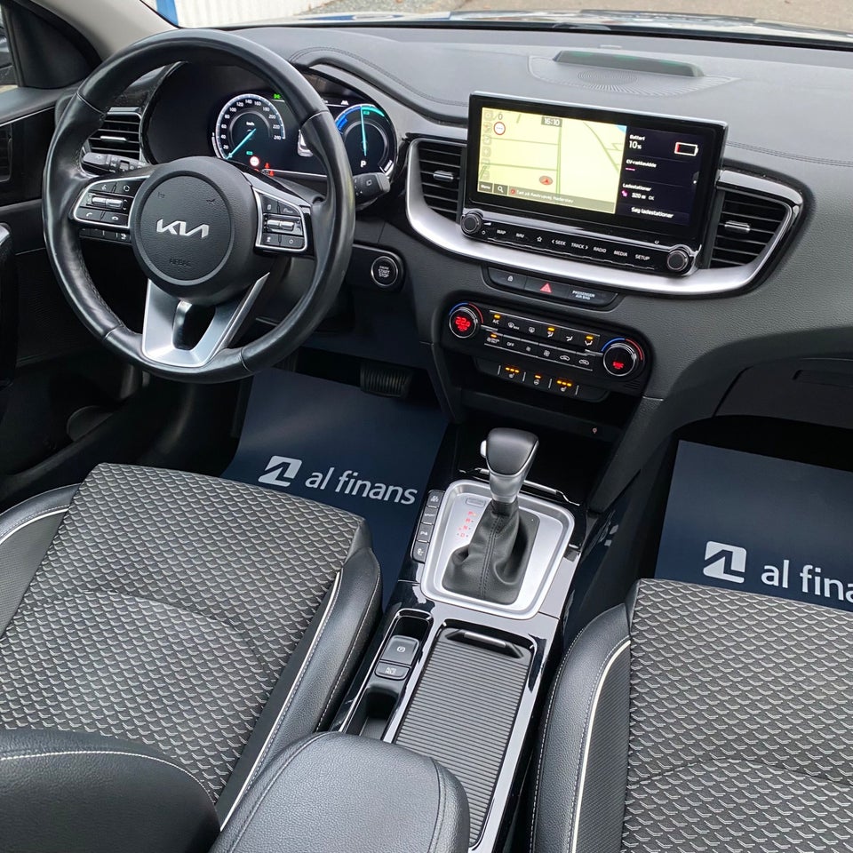 Kia XCeed 1,6 PHEV Upgrade DCT 5d