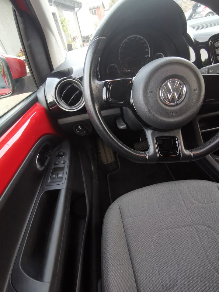 VW Up! 1,0 75 Style Up! ASG BMT 5d